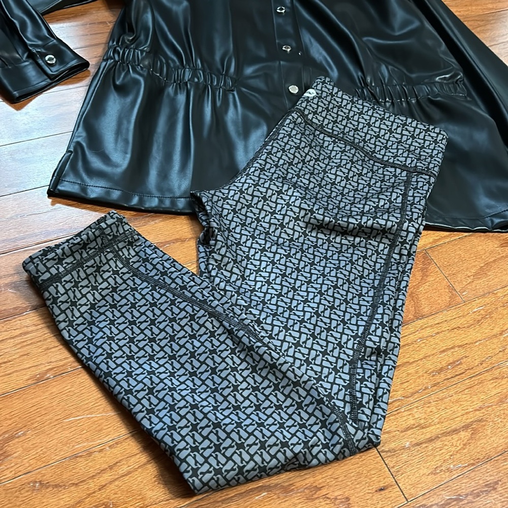Vineyard Vines Reversible Leggings